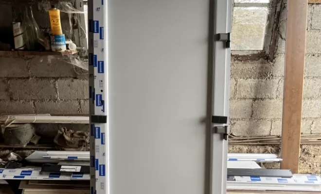 Porte service pvc